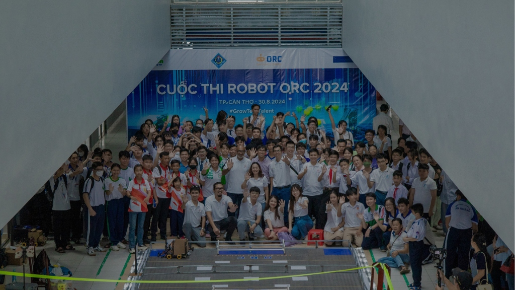 Ekip chụp ảnh sự kiện Truyền Thông Cửu Long
