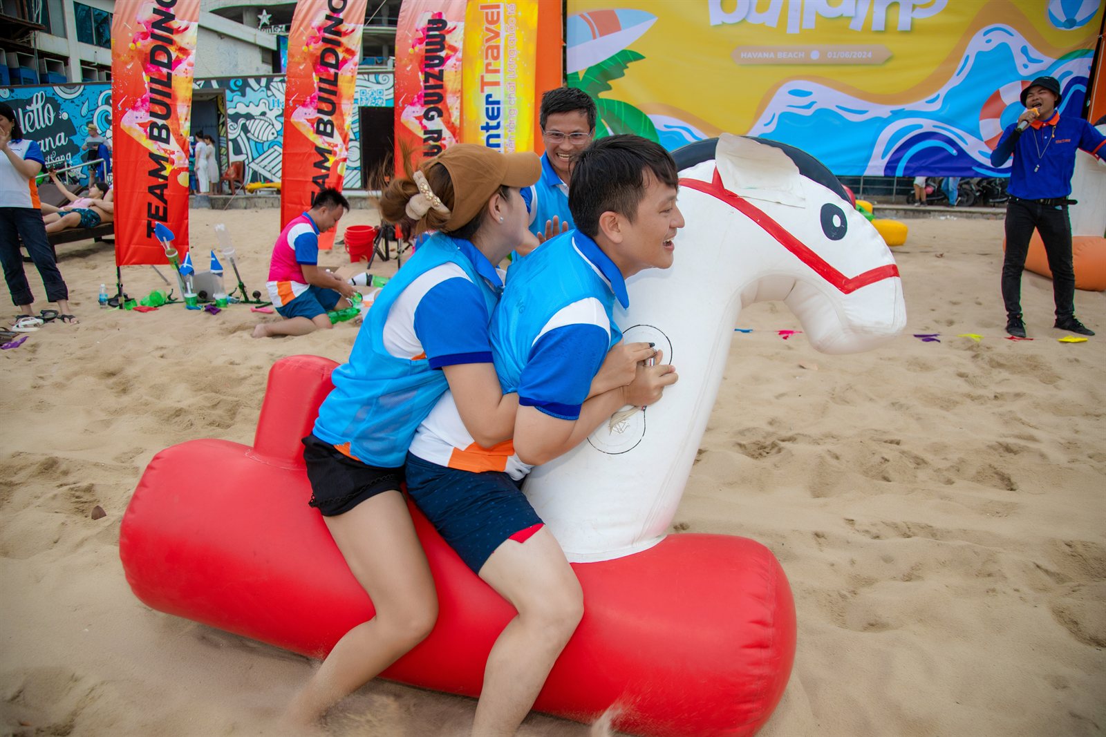 Team Building Bãi Biển • Sôi Nổi Hào Hứng