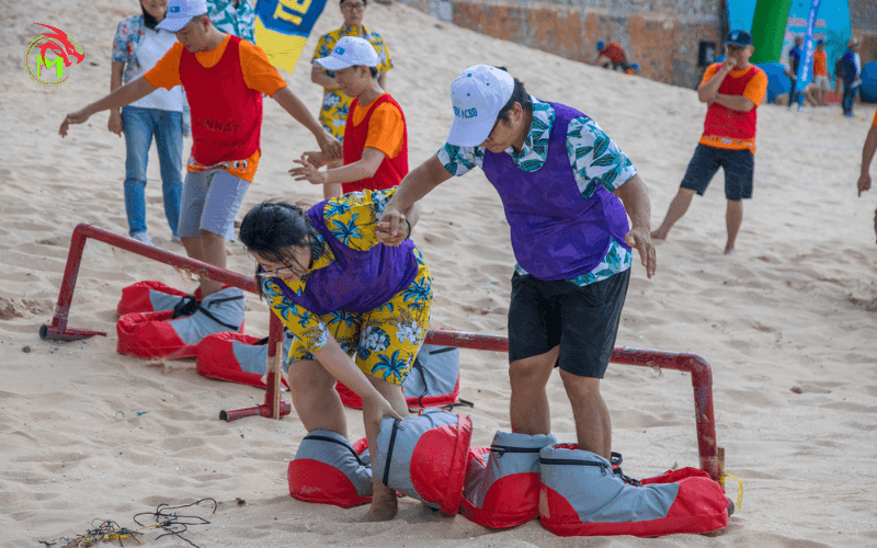 Trò chơi team building ngoài trời