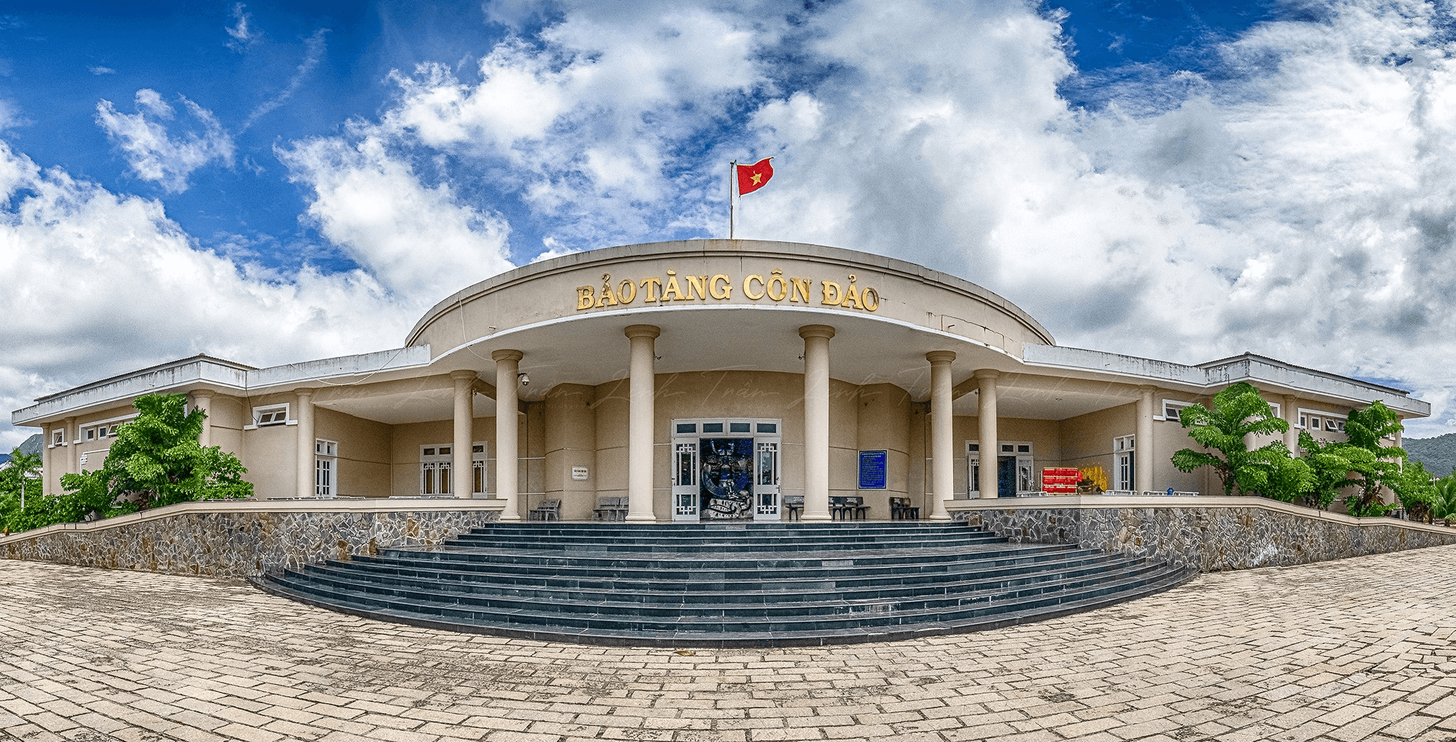 Bòa tang lịch sử côn đảo