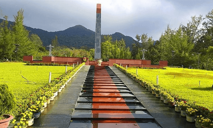 Nghĩa trang Hàng Dương côn đảo