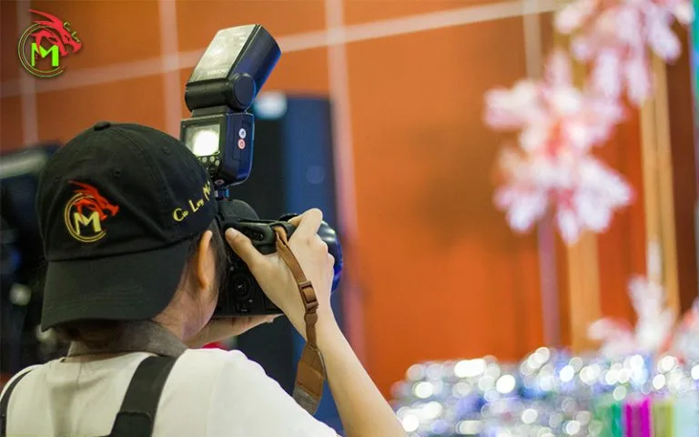 Thợ Chụp Ảnh Sự Kiện Cần Thơ Chuyên Nghiệp 2 Thợ chụp ảnh sự kiện cần thơ